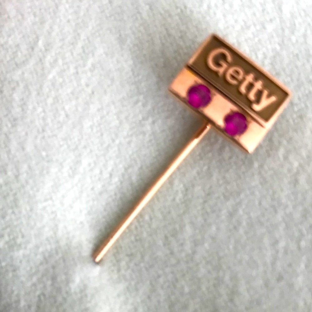 Vintage scarf pin